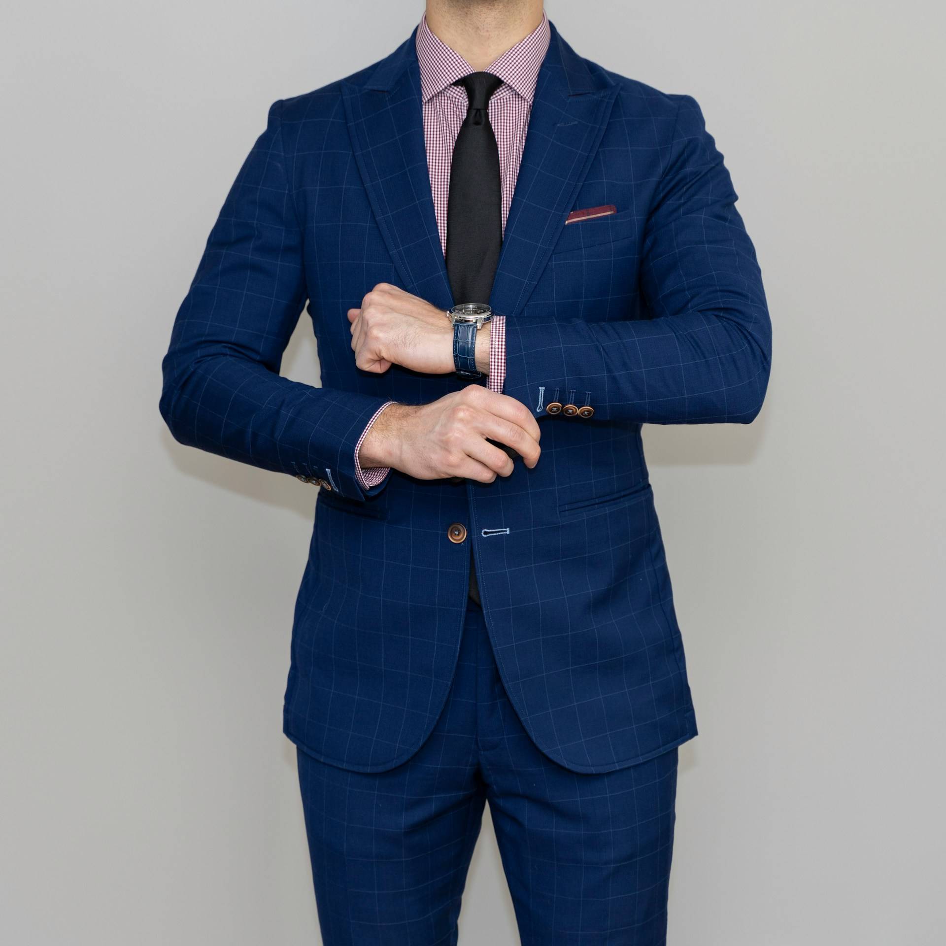 how can i look more attractive in a suit