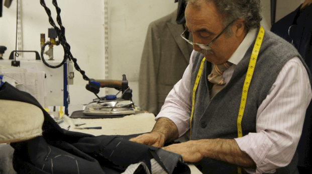 How to Choose a Bespoke Tailor.png How to Choose a Bespoke Tailor.png