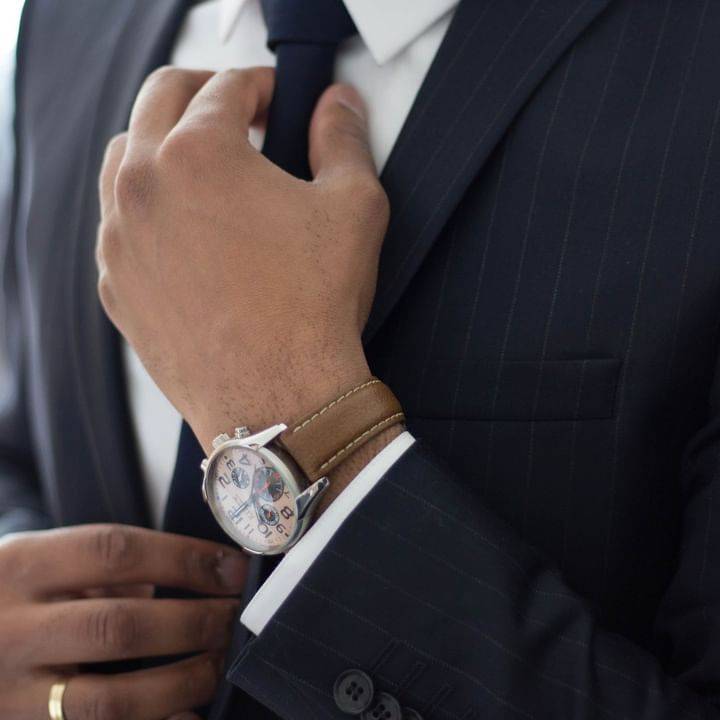 Pairing Watches With Your Suit Pairing Watches With Your Suit