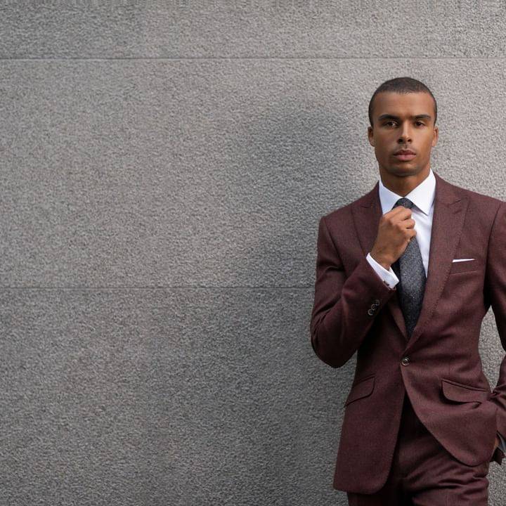 What Are Common Mistakes to Avoid When Commissioning a Bespoke Suit? What Are Common Mistakes to Avoid When Commissioning a Bespoke Suit?