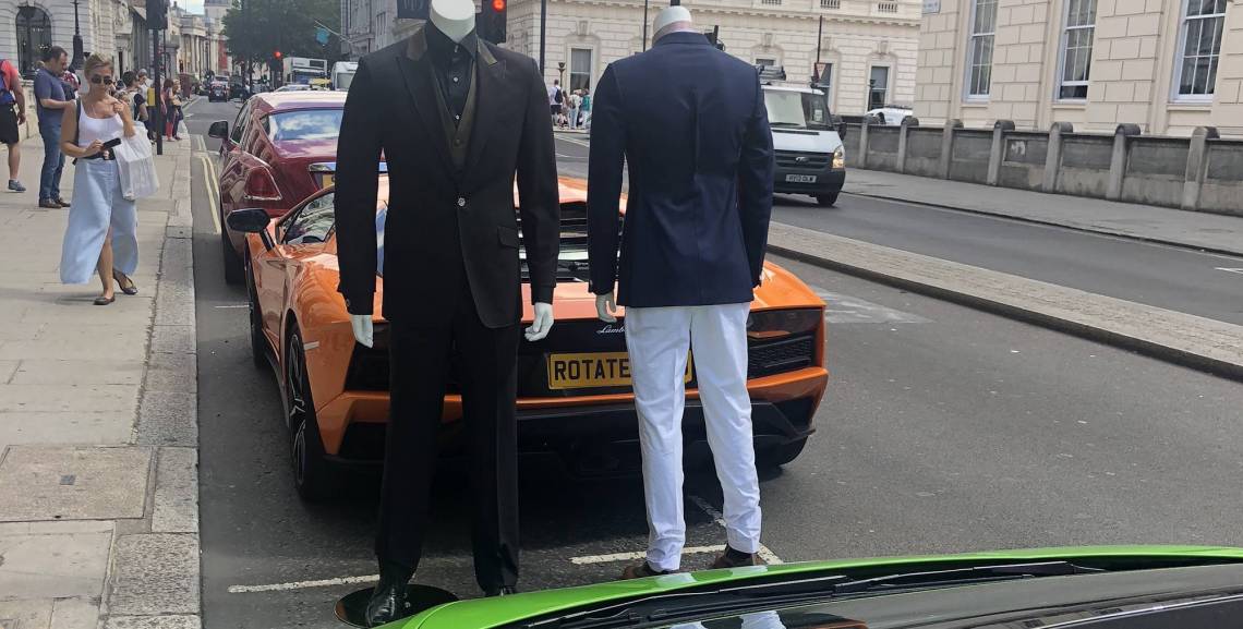 Apsley Tailors bought  Pall Mall